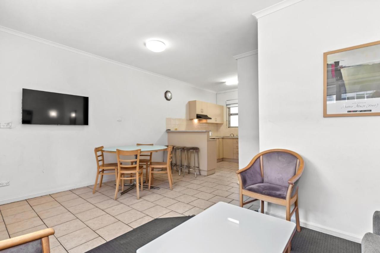 أدليد Taft Apartments المظهر الخارجي الصورة