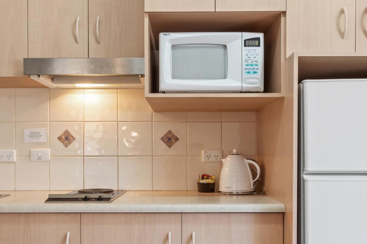 أدليد Taft Apartments المظهر الخارجي الصورة