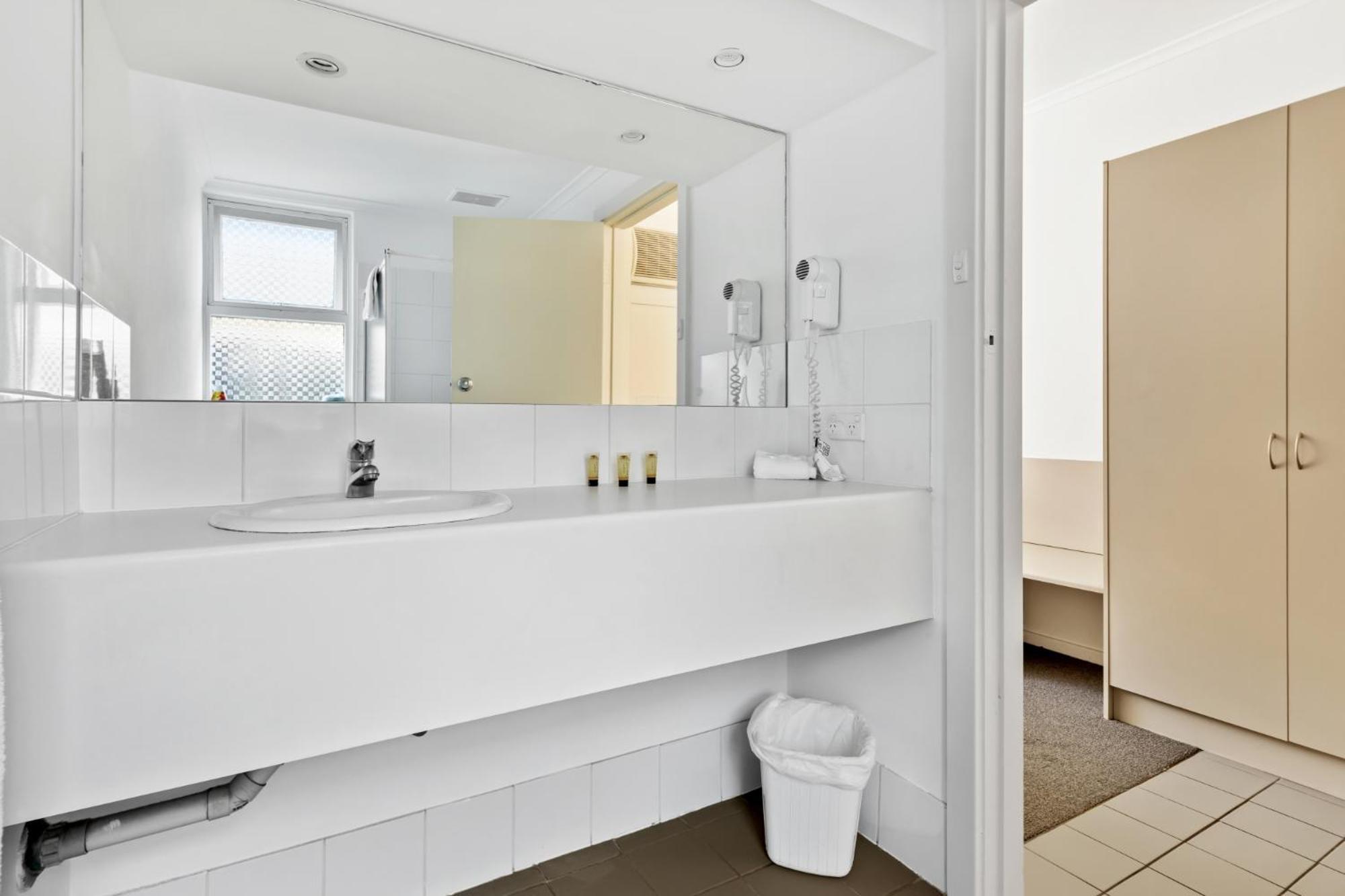أدليد Taft Apartments المظهر الخارجي الصورة